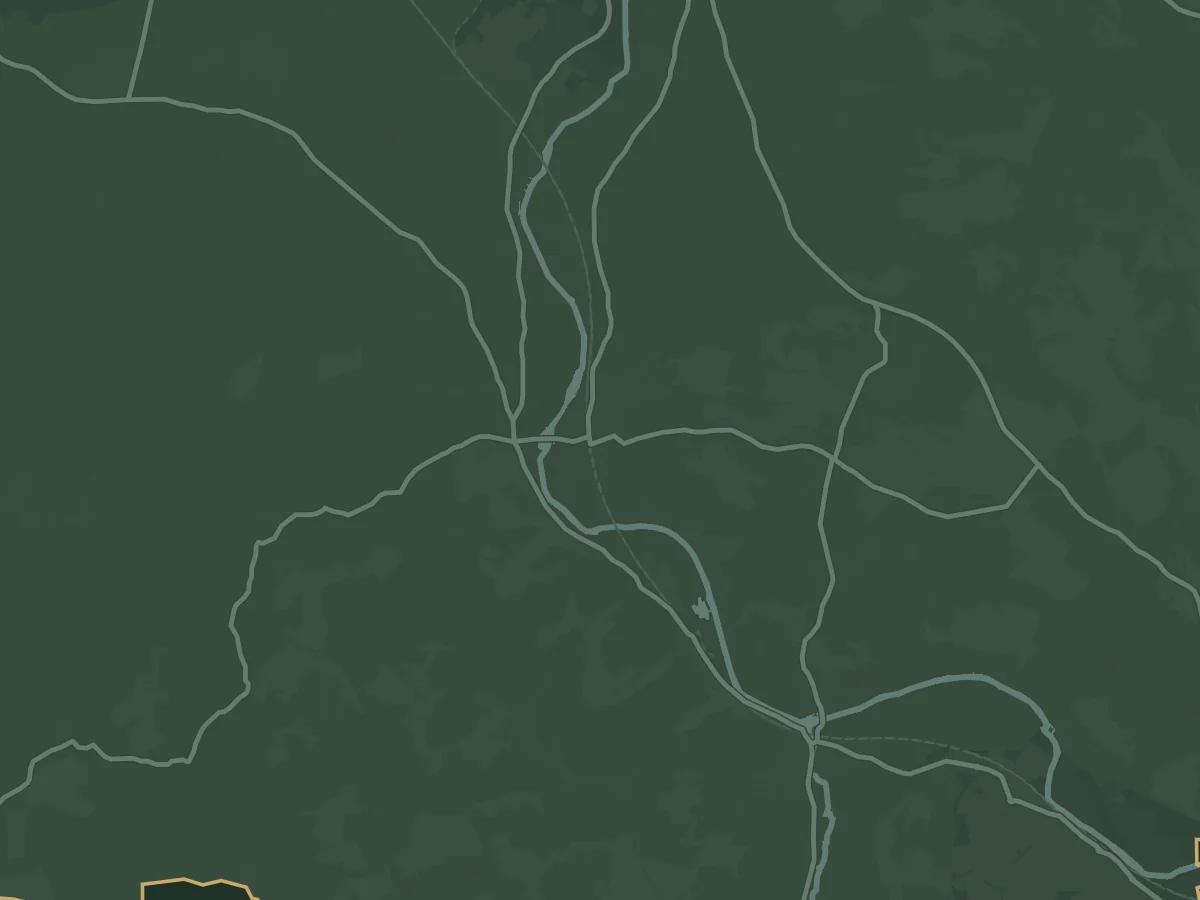 Map of Goring-on-Thames and the villages around it, including Streatley, South Stoke, Moulsford, Woodcote, Pangbourne and Checkendon. Our base in Wallingford is about 5 miles to the north. The line marks the edge of the area we cover.