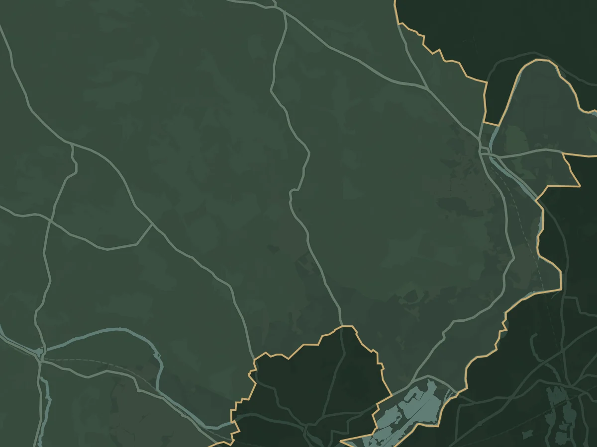 Map of Sonning Common and the villages around it, including Kidmore End, Gallowstree Common, Chalkhouse Green, Highmoor, Binfield Heath and Stoke Row. Our base in Wallingford is about 8.5 miles to the north-west. The line marks the edge of the area we cover.